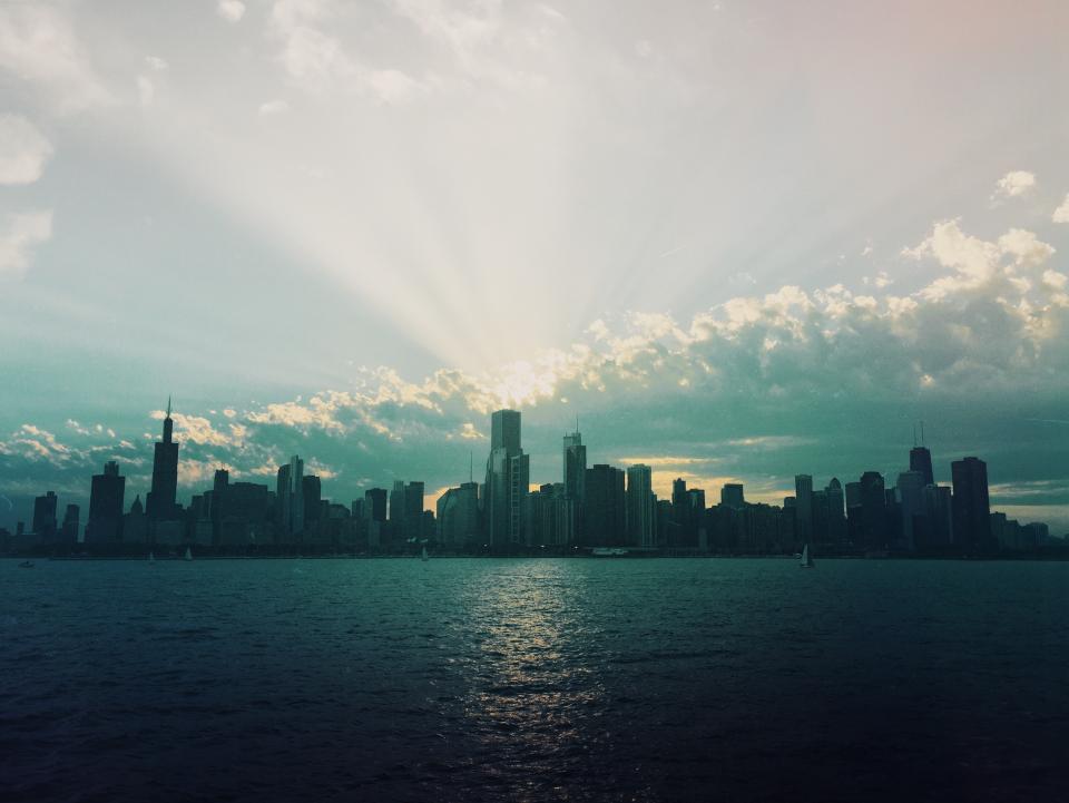 Supporting photograph: Chicago Cityskape. Licensed for reuse (CC0 1.0); not confirmed to depict the specific property or event described in this article.